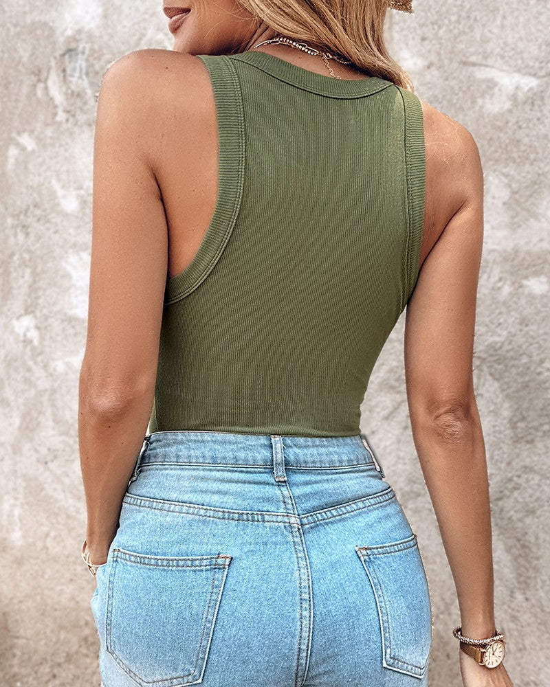 Ribbed Knit Round Neck Tank Top with Built-in Bra Pads
