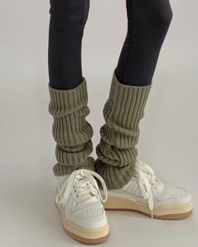 Cozy Ribbed Knit Leg Warmers for Women, Stylish Winter Warmth Accessory