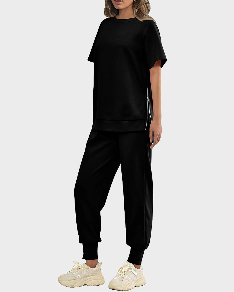 Comfortable 2-Piece Lounge Pullover & Jogger Pants Set with Zipper Slits