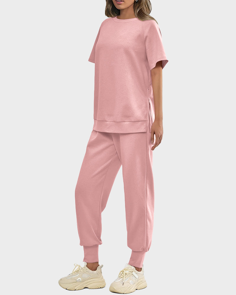 Comfortable 2-Piece Lounge Pullover & Jogger Pants Set with Zipper Slits
