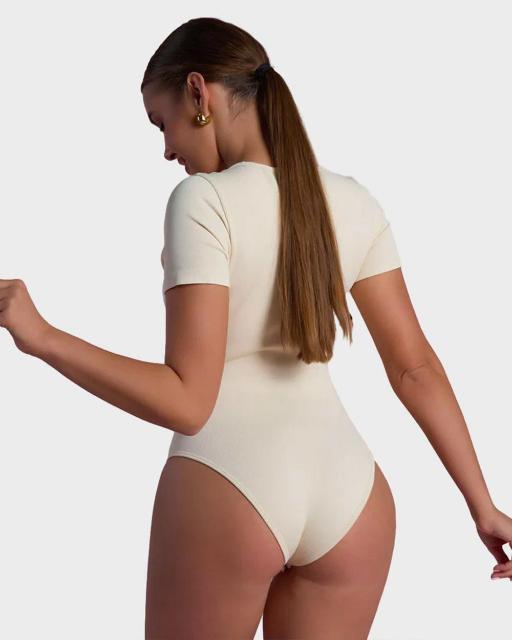 SheCurve® Seamless Square Neck Short Sleeve Snatching Bodysuit: Body-Hugging Shapewear