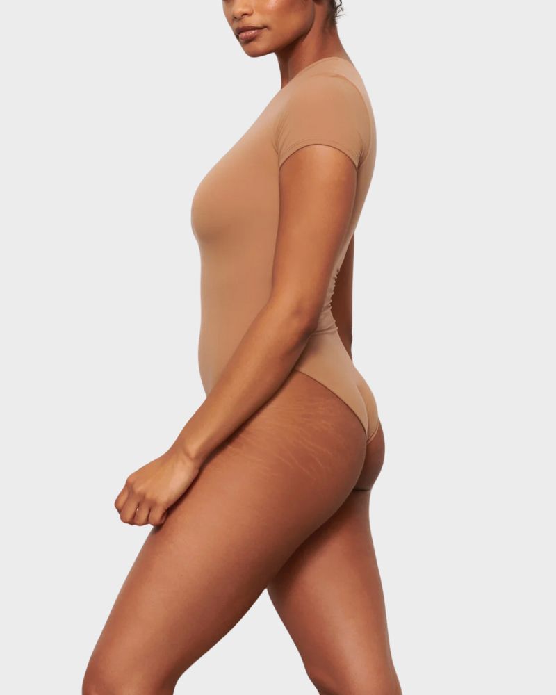 Seamless Everyday T-Shirt Bodysuit: Curve-Hugging, Tummy Control Shapewear for Women