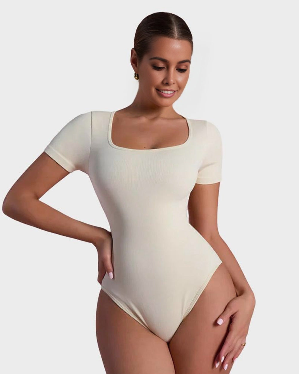SheCurve® Seamless Square Neck Short Sleeve Snatching Bodysuit: Body-Hugging Shapewear