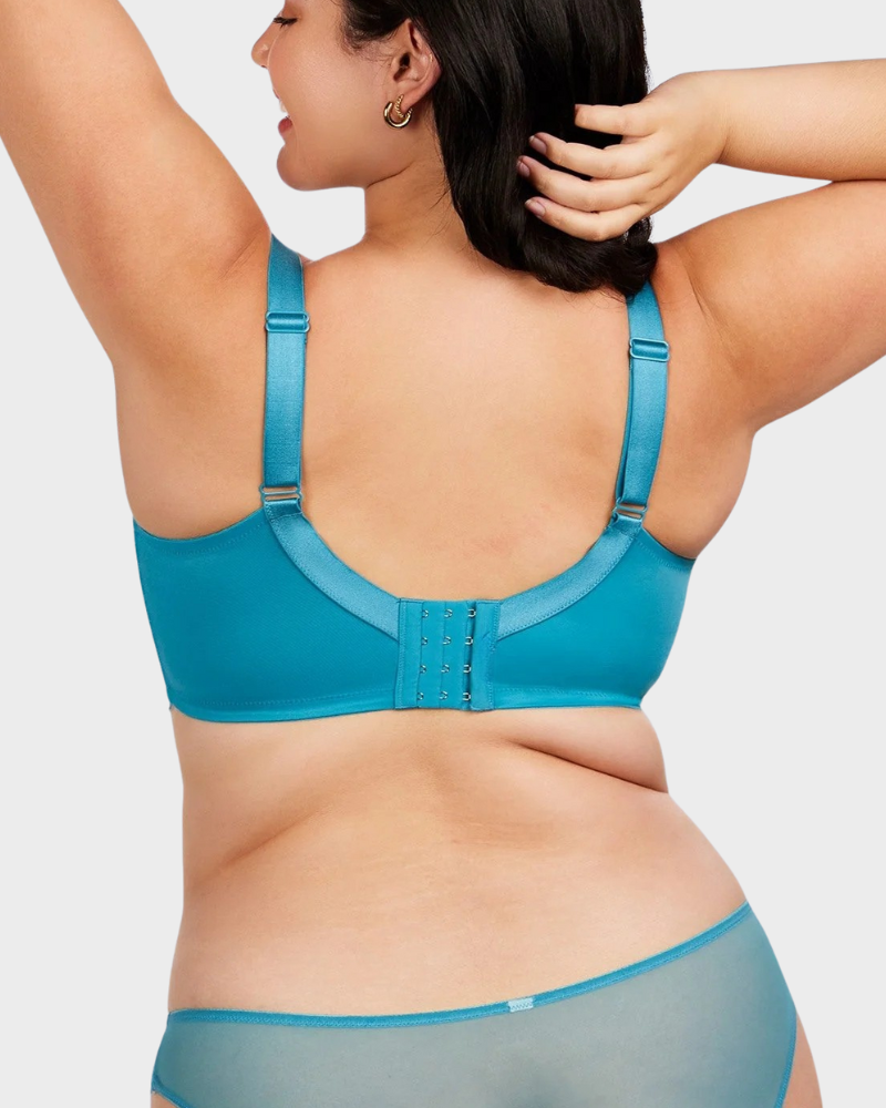 Comforting Blue Lace Underwire Push-Up Bra: Natural Lift & Support