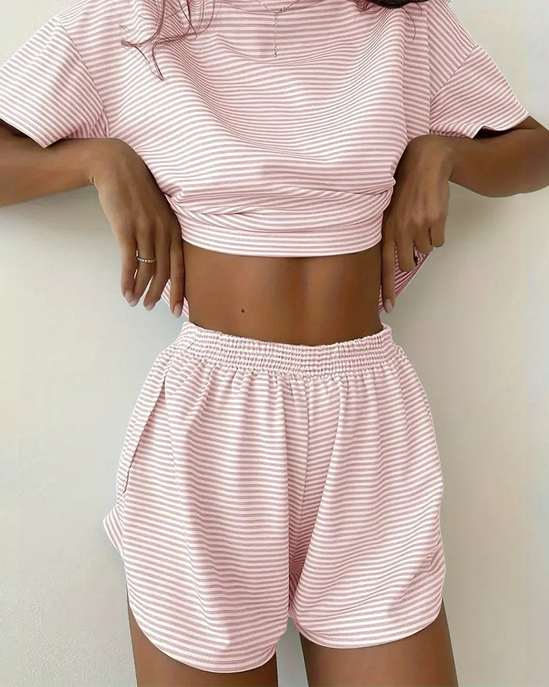 Soft Cotton Striped Pajama Set: Relaxing T-Shirt & Side-Split Shorts