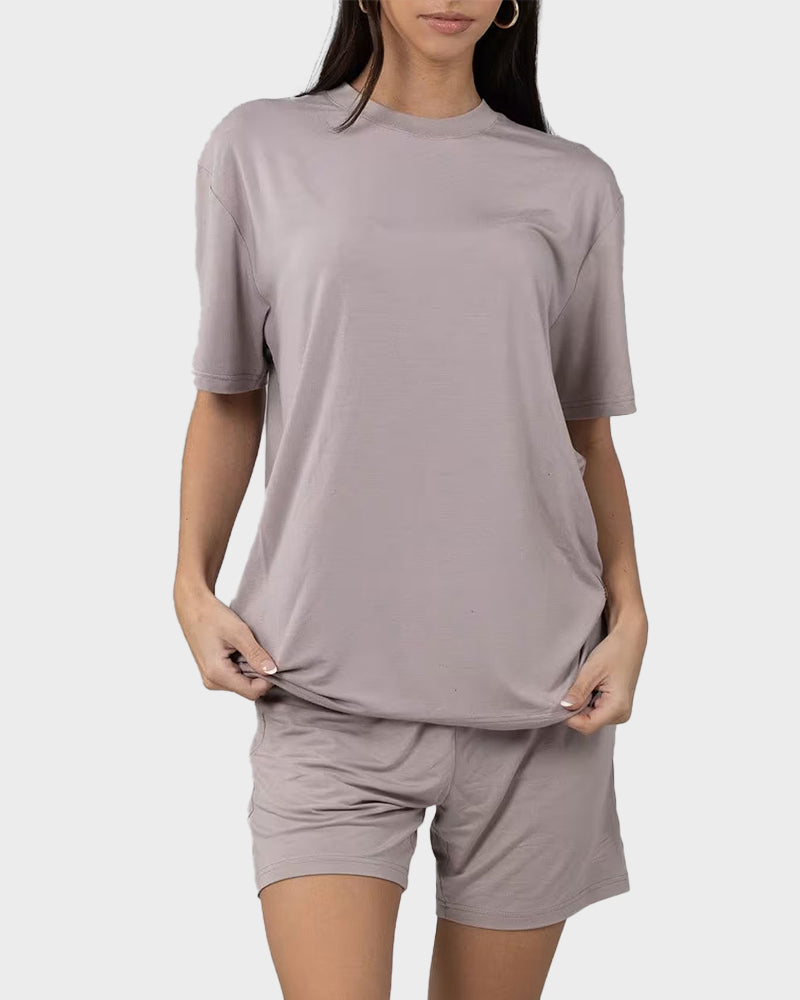 Women's Ultra-Soft Oversized Lounge Tee & Shorts Set with Pockets for Ultimate Comfort