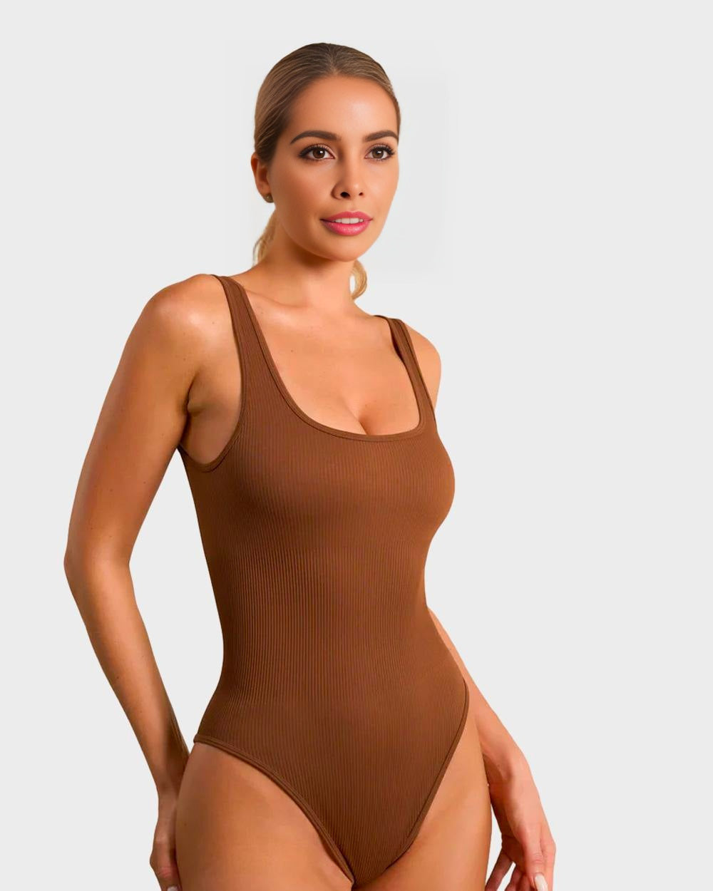 Comfortable Seamless Wide Strap Backless Thong Bodysuit for Body Sculpting