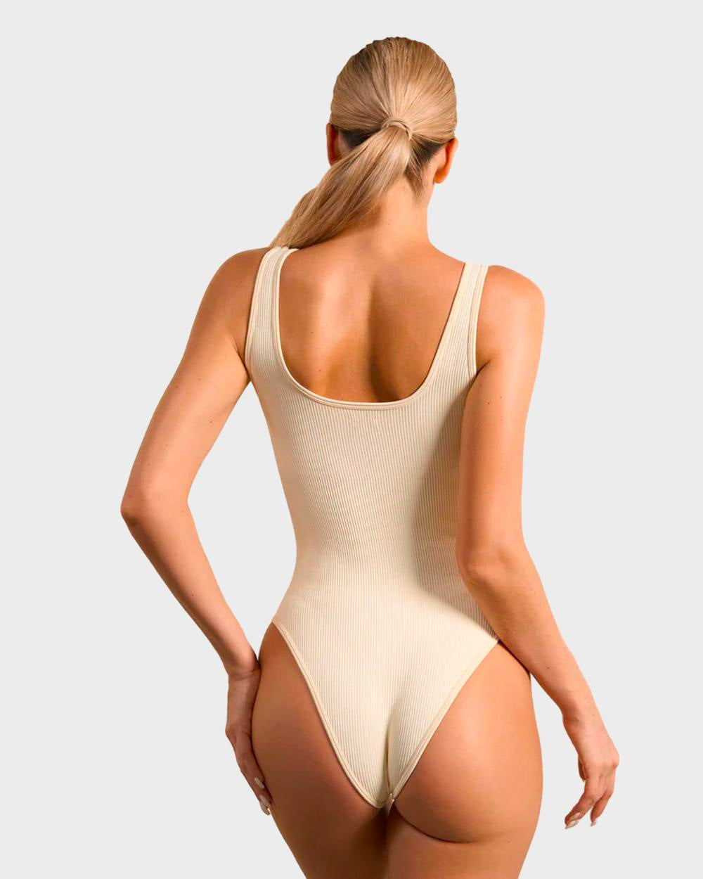 Comfortable Seamless Wide Strap Backless Thong Bodysuit for Body Sculpting