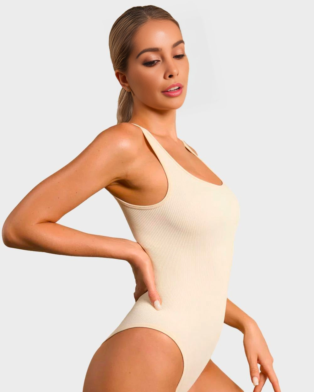 Comfortable Seamless Wide Strap Backless Thong Bodysuit for Body Sculpting