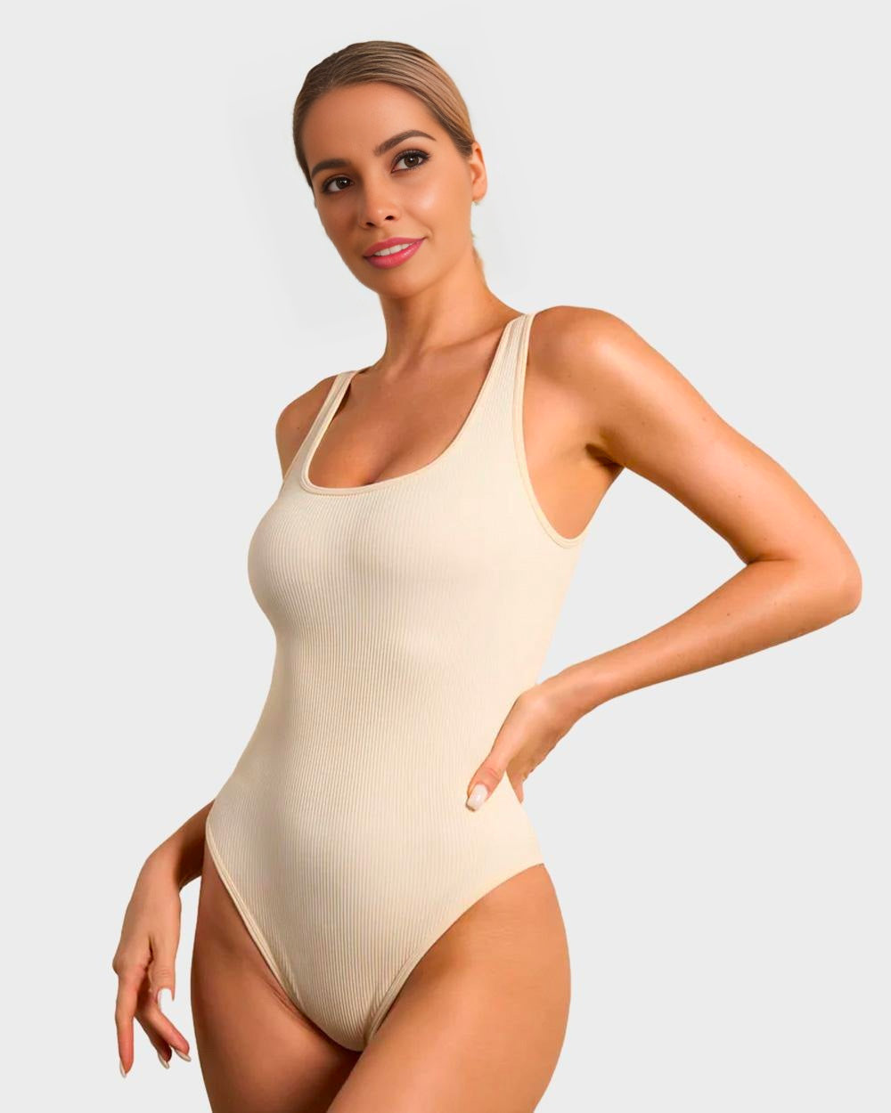 Comfortable Seamless Wide Strap Backless Thong Bodysuit for Body Sculpting