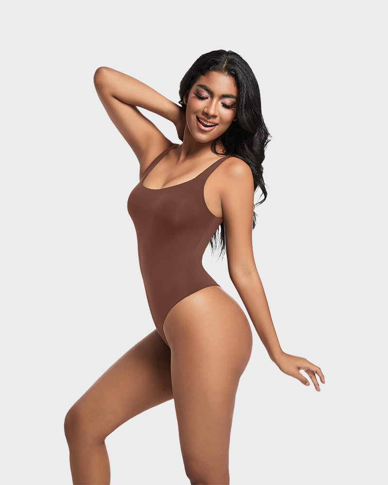 Seamless Sculpt Sleeveless Scoop Neck Thong Bodysuit: Flattering Comfort Shapewear