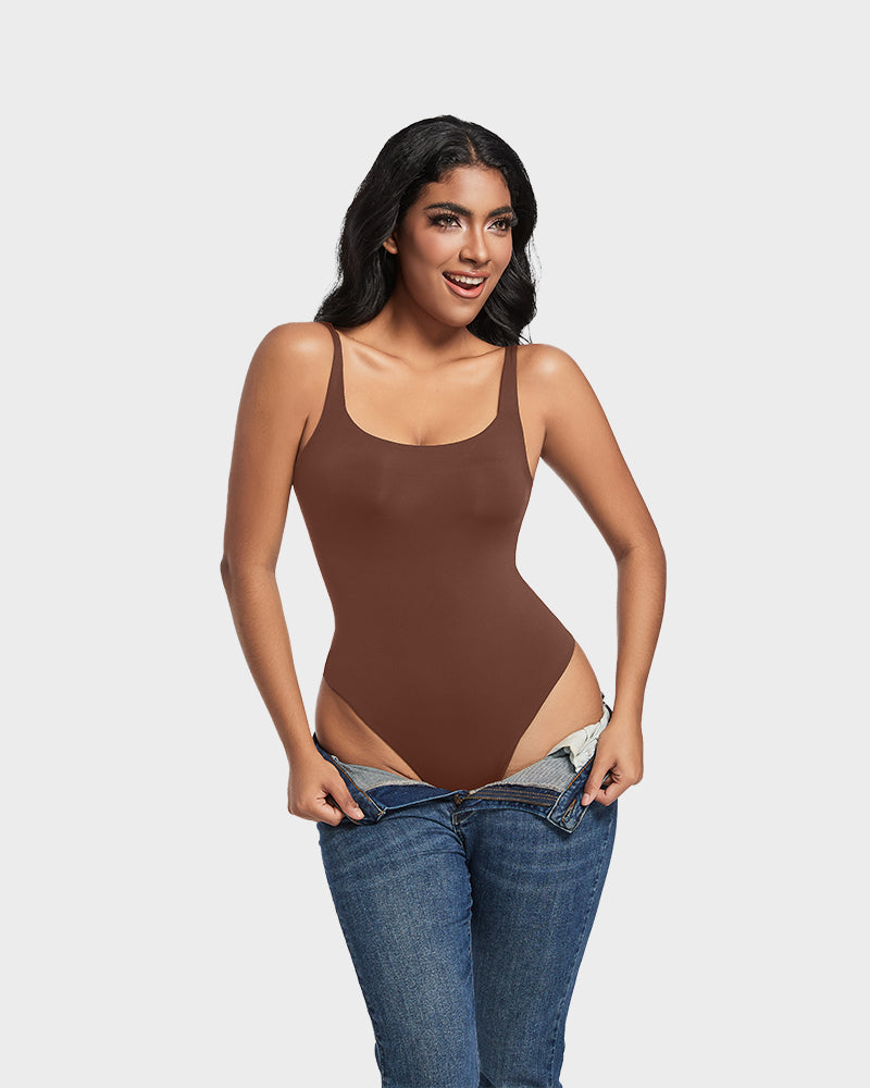 Seamless Sculpt Sleeveless Scoop Neck Thong Bodysuit: Flattering Comfort Shapewear