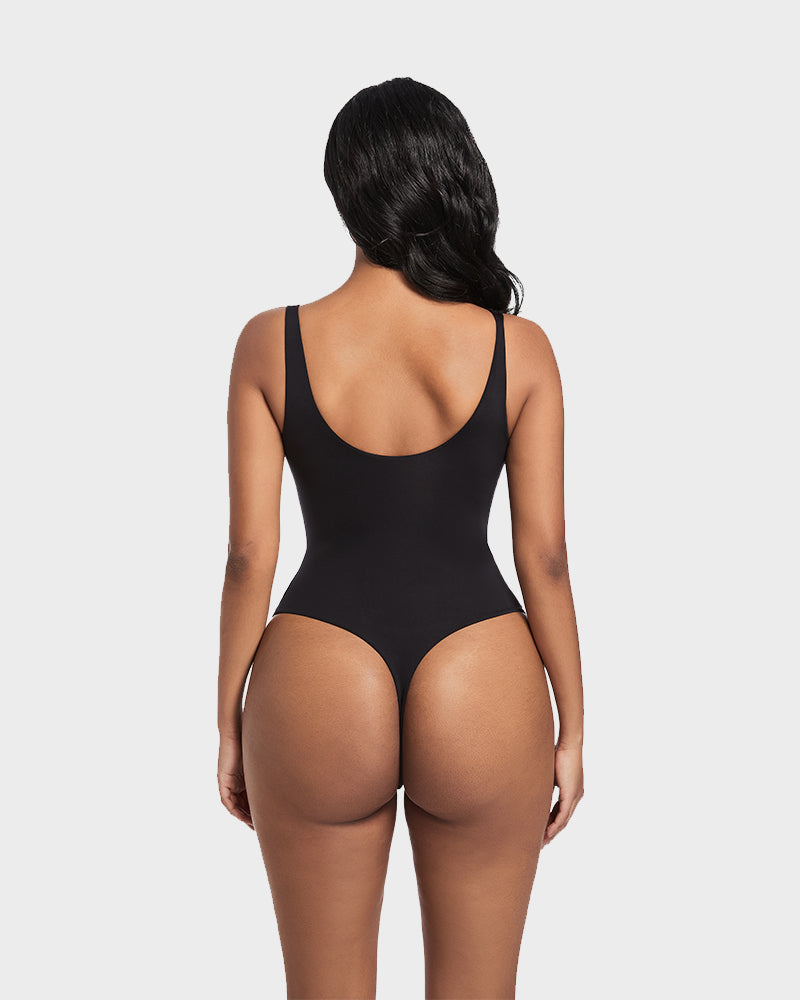 Seamless Sculpt Sleeveless Scoop Neck Thong Bodysuit: Flattering Comfort Shapewear