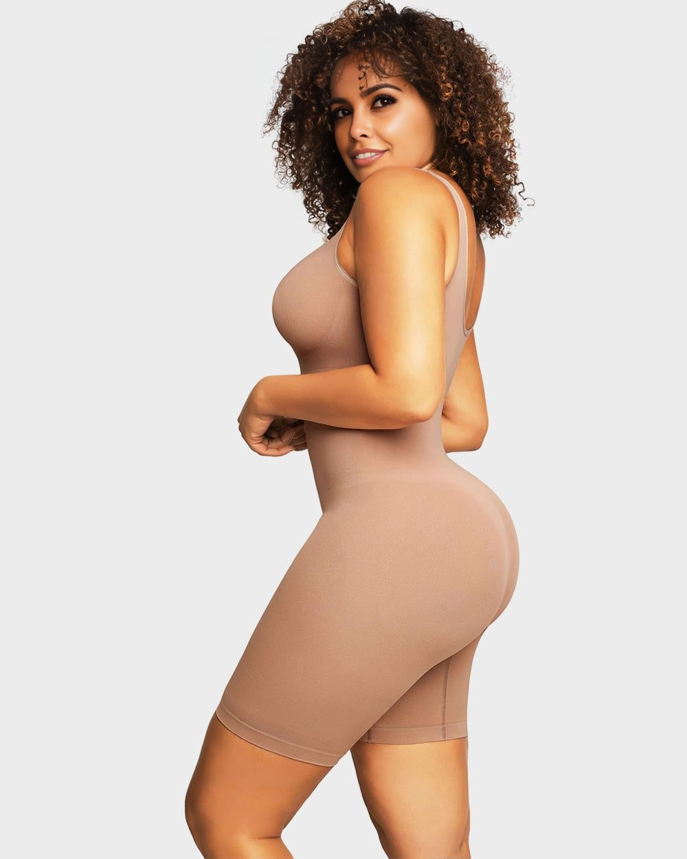 Ultimate Seamless Sculpting Mid-Thigh Bodysuit for Tummy Control & Butt Lift